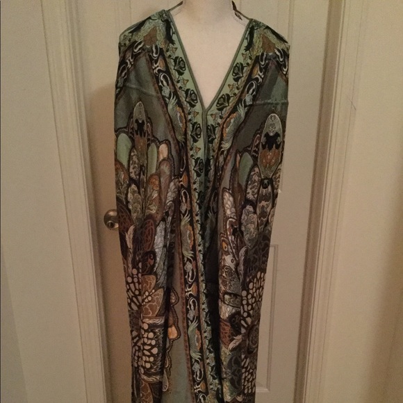 Dresses & Skirts - Halter Maxi Dress